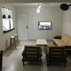 Apto A 2 Quadras Da Apartamento